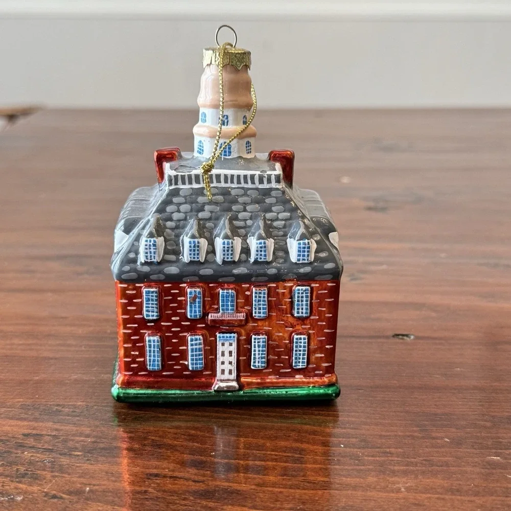 Colonial Williamsburg Governors Palace Ornament Blown‎ Glass Christmas Vtg EUC